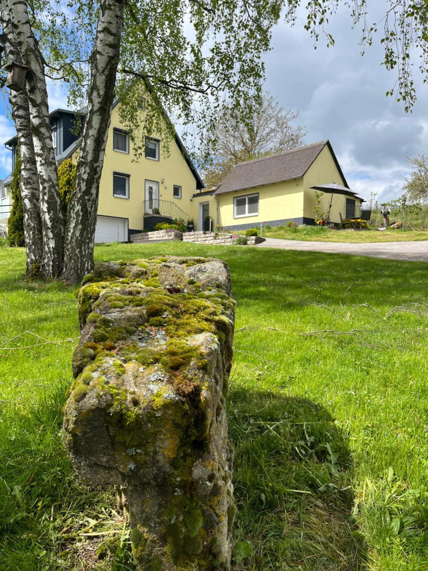 Fewo Haus Hutzelbuck In Idyllisch-Gruener Lage Naehe An Ansbach Dış mekan fotoğraf